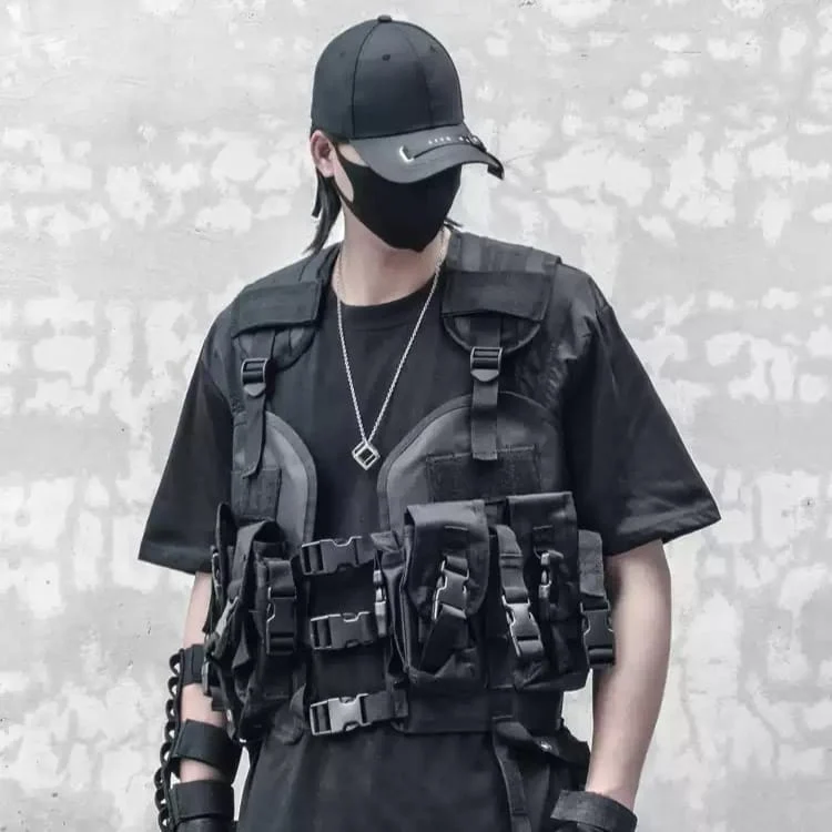 Herren-Techwear-Weste mit mehreren Schnallenriemen und mehreren Taschen