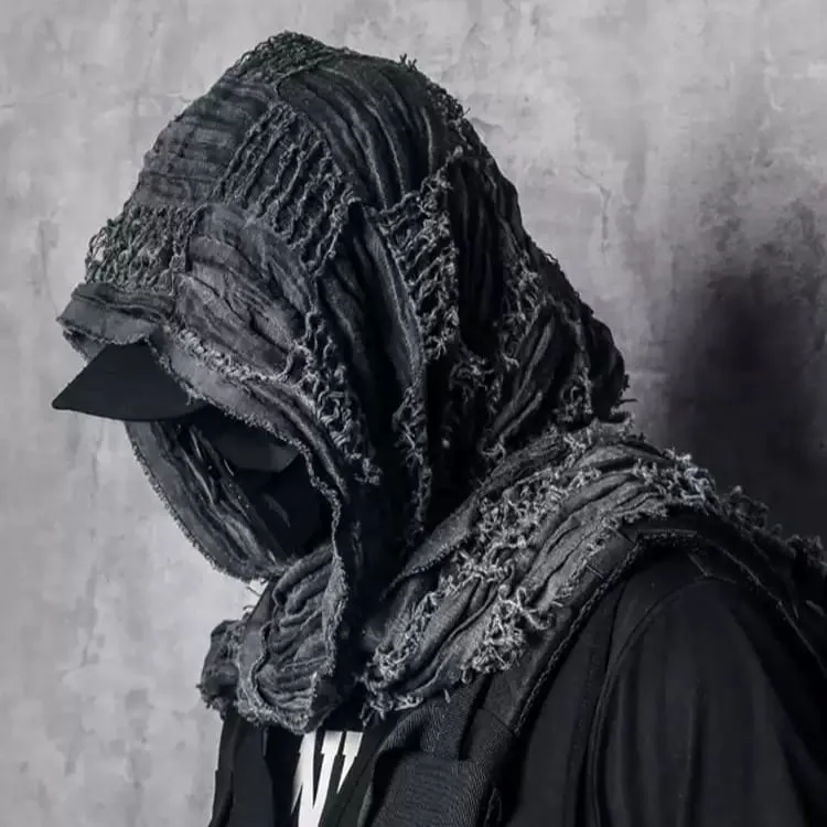 Herren-Techwear-Schal mit geraffter, abgenutzter, offener Kante